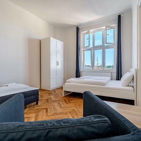 Avantguard Apartments Praha Bagian luar foto